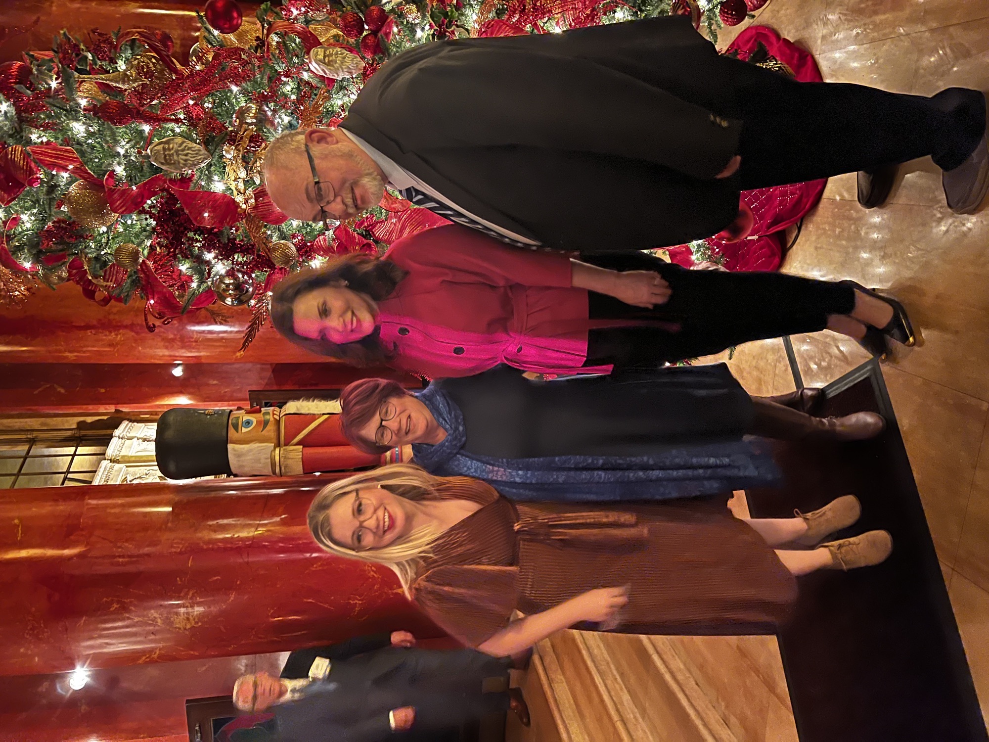 Mike Kent with Governor Gretchen Whitmer at the 2022 Governor's Community Impact Award event